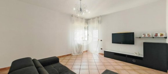 2 bedrooms Apartment in Melito di Napoli, Italy No. 257850 6