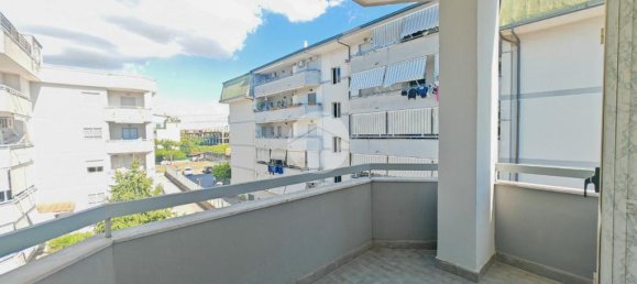 2 bedrooms Apartment in Melito di Napoli, Italy No. 257850 16