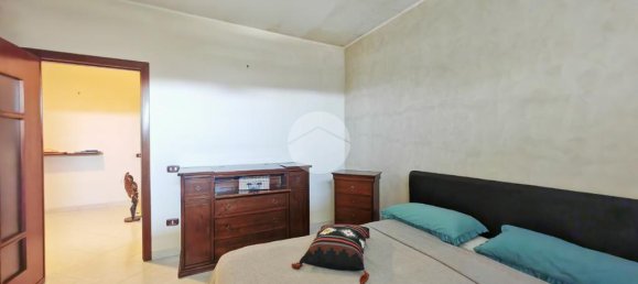 2 bedrooms Apartment in Melito di Napoli, Italy No. 257850 9
