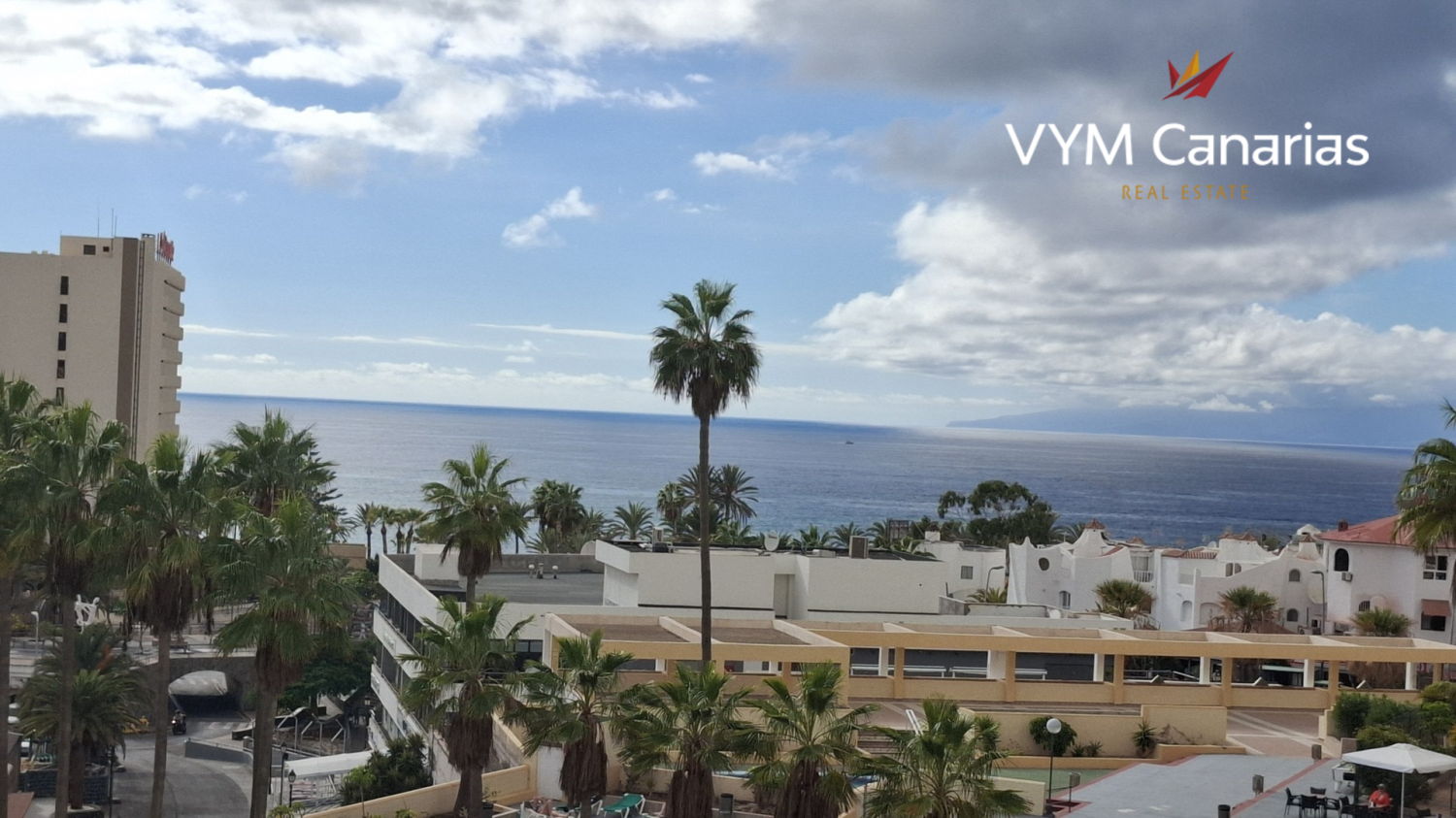 1 bedroom Apartment in Playa de las Americas, Spain No. 15261