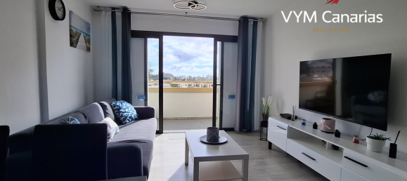 1 bedroom Apartment in Playa de las Americas, Spain No. 15261 2