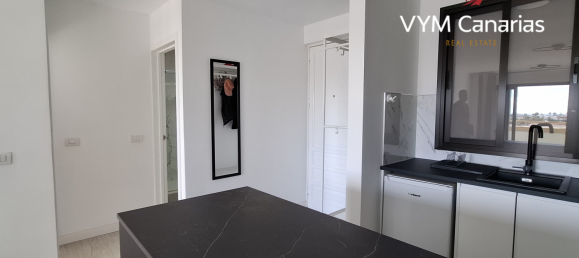 1 bedroom Apartment in Playa de las Americas, Spain No. 15261 10