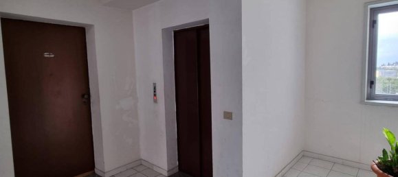 4-Zimmer Wohnung in Messina, Italy, Nr. 172851 2
