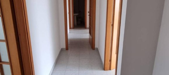 4-Zimmer Wohnung in Messina, Italy, Nr. 172851 5