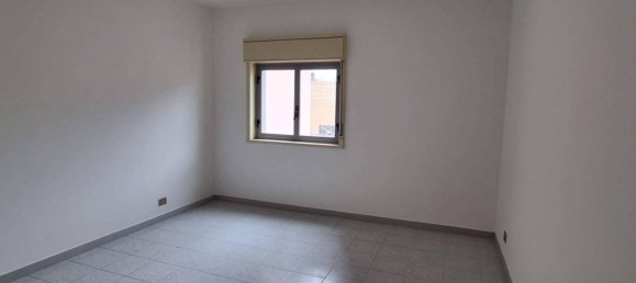 4-Zimmer Wohnung in Messina, Italy, Nr. 172851 11