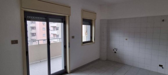 4-Zimmer Wohnung in Messina, Italy, Nr. 172851 3