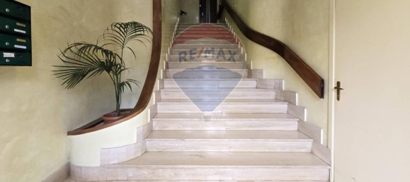 6-Zimmer Wohnung in Pescara, Italy, Nr. 15503 3