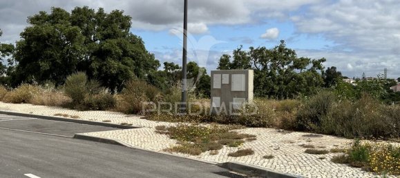 516m² Land in Albufeira, Portugal No. 156341 2
