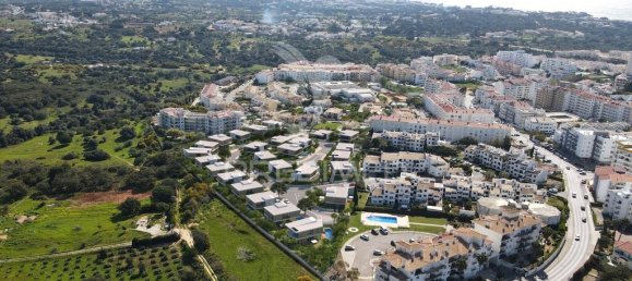 516m² Land in Albufeira, Portugal No. 156341 7