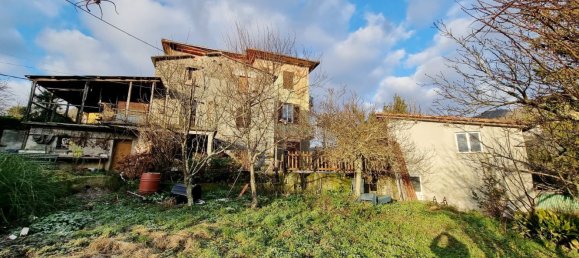 14 rooms House in Lumarzo, Italy No. 172612 5