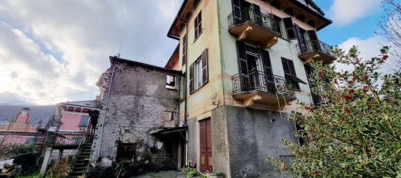 14 rooms House in Lumarzo, Italy No. 172612 2