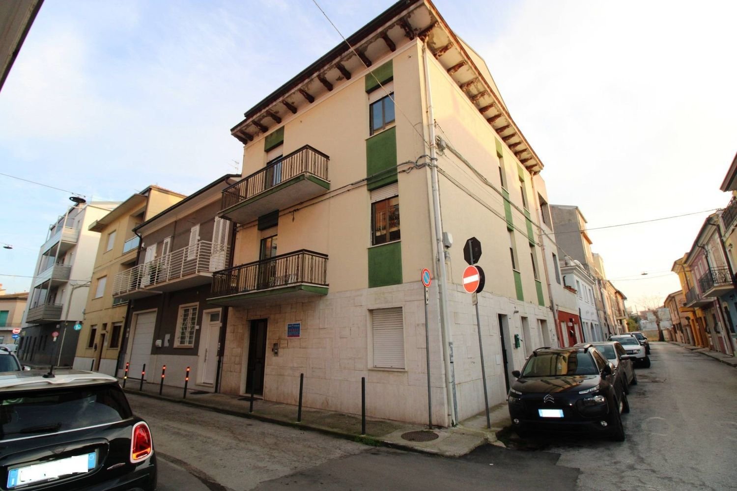 6 Schlafzimmer Haus in Civitanova Marche, Italy, Nr. 351495