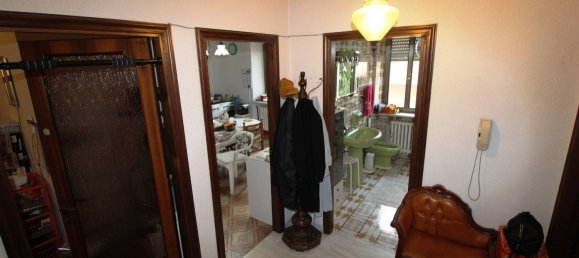 6 Schlafzimmer Haus in Civitanova Marche, Italy, Nr. 351495 16