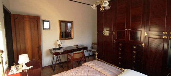 6 Schlafzimmer Haus in Civitanova Marche, Italy, Nr. 351495 20