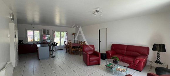 3 bedrooms House in Longeville-sur-Mer, France No. 281205 2