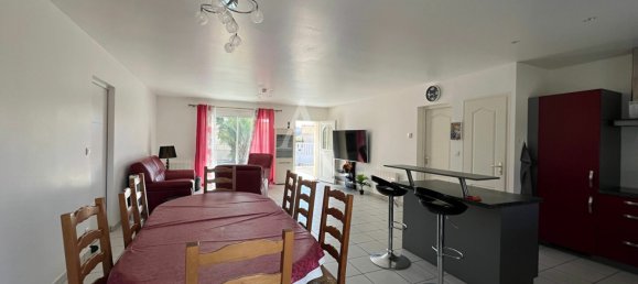 3 bedrooms House in Longeville-sur-Mer, France No. 281205 3