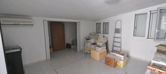 4 rooms Apartment in Ragusa, Italy No. 67086 7