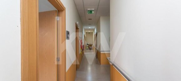 Коммерческая недвижимость 1169м² в Самора Коррейя, Португалия № 139399 32