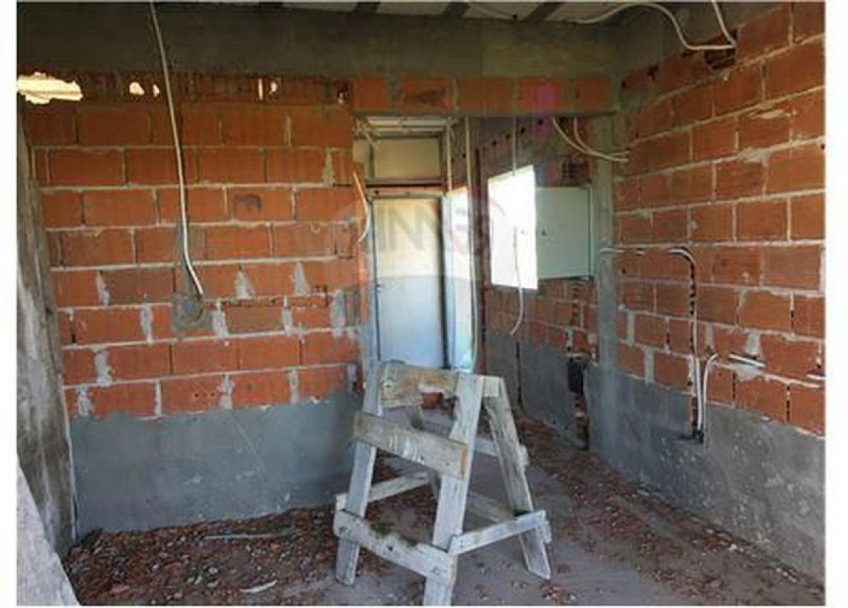 Casa T5 em Escobar, Argentina N.º 797