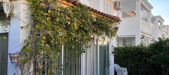 3 Schlafzimmer Villa in Torrevieja, Spain, Nr. 9795 6