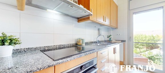 Apartamento de 3 dormitorios en Barcelona, Spain No. 135515 10