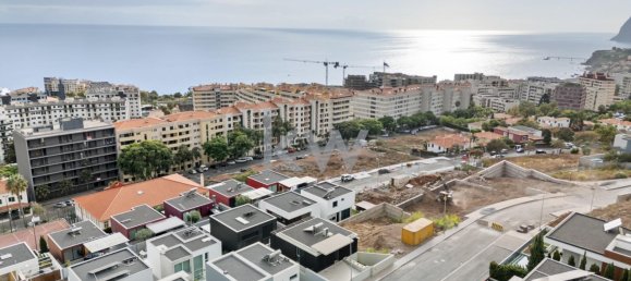 3 bedrooms House in Funchal, Portugal No. 25080 27