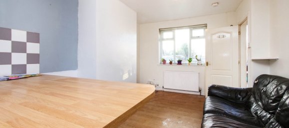 3 bedrooms House in York, United Kingdom No. 2357 5