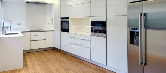 5 bedrooms House in Porto, Portugal No. 125512 15