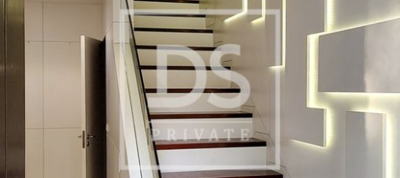 5 bedrooms House in Porto, Portugal No. 125512 16