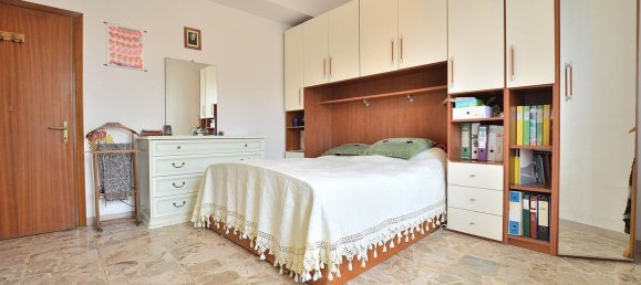 4 rooms Apartment in Monteriggioni, Italy No. 223390 10