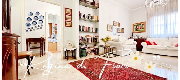 2 Schlafzimmer Wohnung in Genoa, Italy, Nr. 329867 8