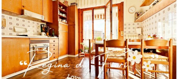 2 Schlafzimmer Wohnung in Genoa, Italy, Nr. 329867 26