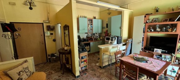 Квартира с 2 комнатами в Барлетта, Италия № 26616 8