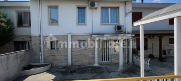 Casa T3 em Asola, Italy N.º 275271 3