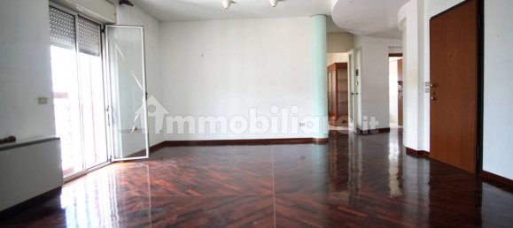 4 Schlafzimmer Wohnung in Conversano, Italy, Nr. 337152 4