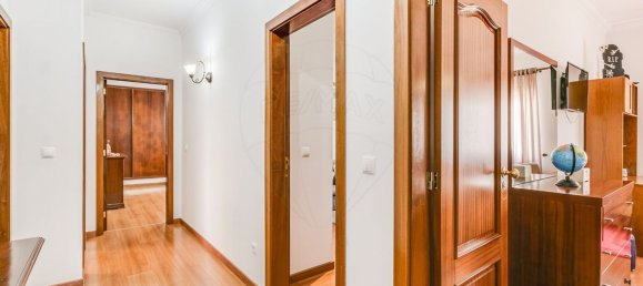 4 Schlafzimmer Haus in Loures, Portugal, Nr. 45956 17