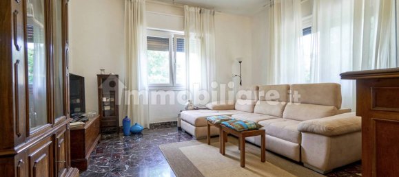 3 bedrooms Villa in Budrio, Italy No. 168163 3
