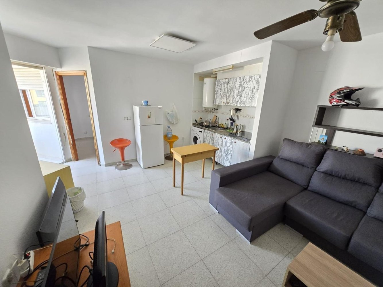 Квартира с 1 спальней в Торревьеха, Испания № 193274