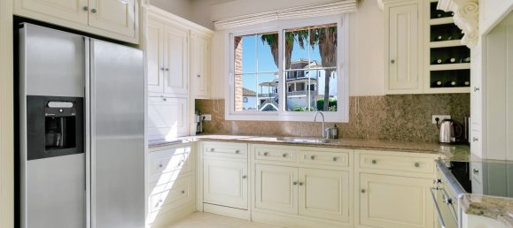 6 bedrooms House in Mijas, Spain No. 60480 7