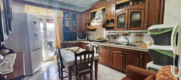 Квартира с 4 комнатами в Мессина, Италия № 112763 5