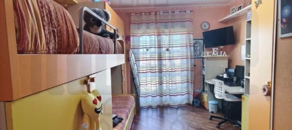 Квартира с 4 комнатами в Мессина, Италия № 112763 16