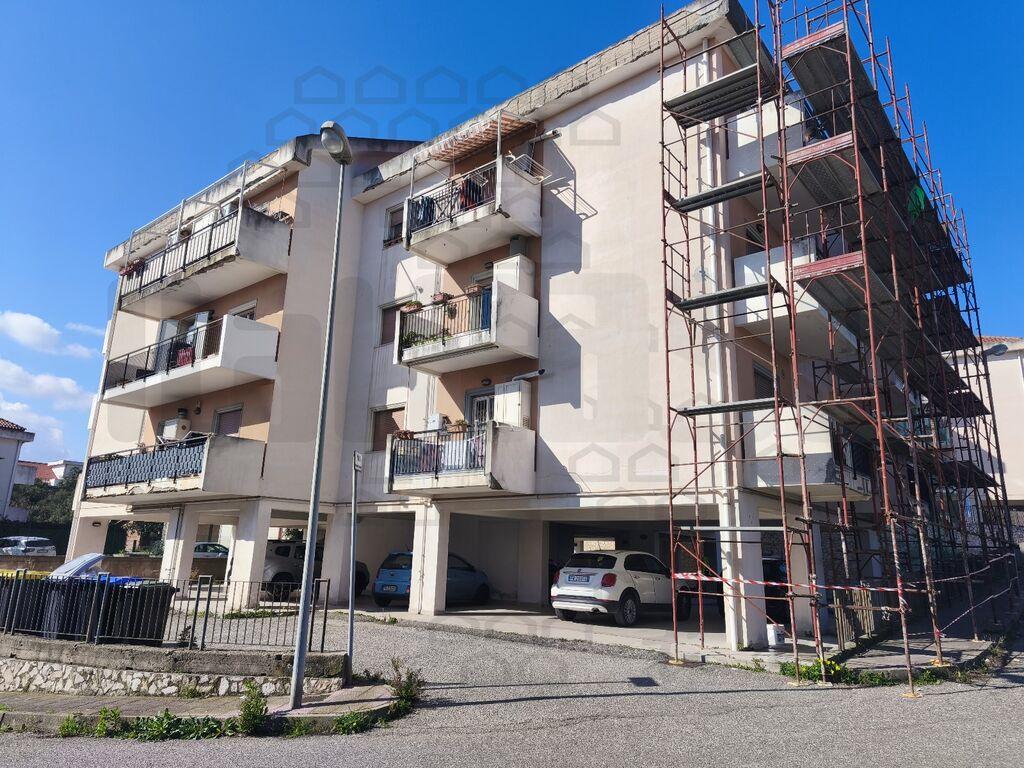 Квартира с 4 комнатами в Мессина, Италия № 112763