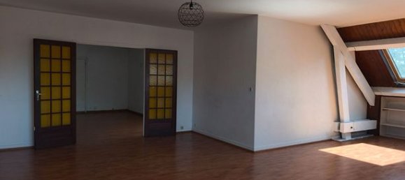 Квартира с 4 спальнями в Безансон, Франция № 308980 2