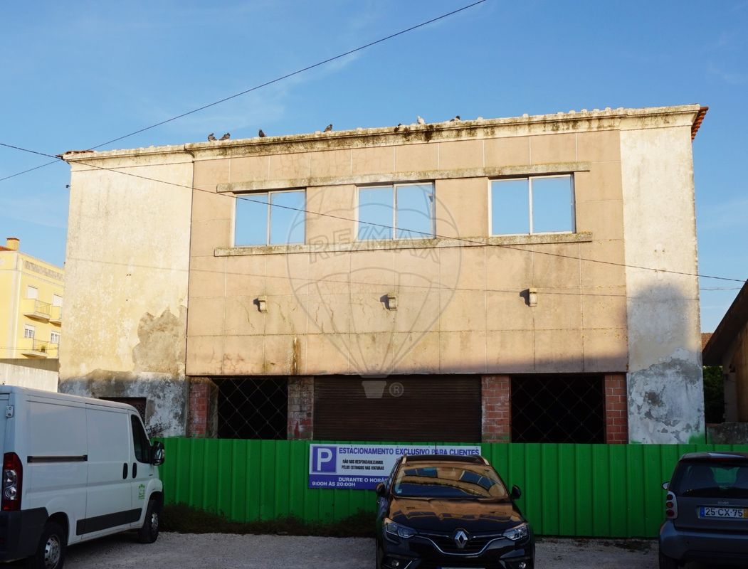 Casa T5 em Granja do Ulmeiro, Portugal N.º 178372