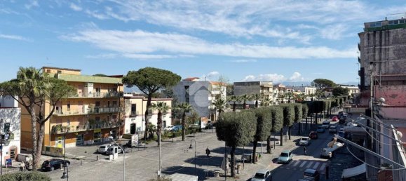 5 rooms Building in Sant'Anastasia, Italy No. 14842 3