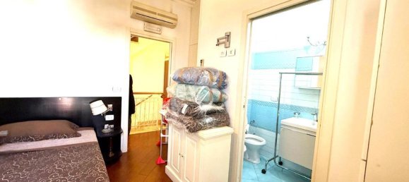 5 rooms Building in Sant'Anastasia, Italy No. 14842 4