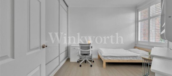 3 bedrooms Apartment in London, United Kingdom No. 3660 7