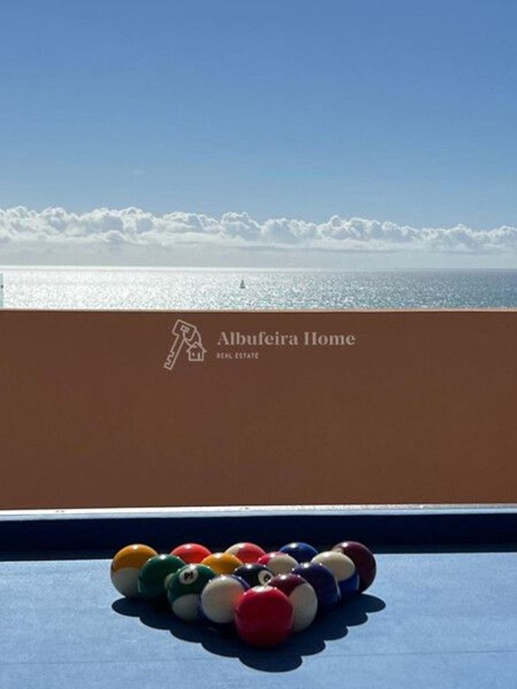 Casa de 6 dormitorios en Albufeira, Portugal No. 101287