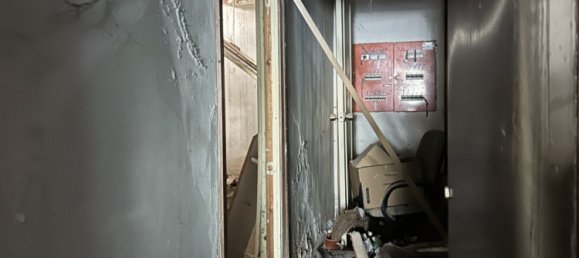 Здание с 5 спальнями в Робледо де Чавела, Испания № 102213 9