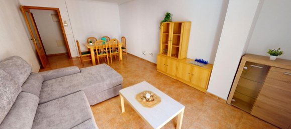 3 Schlafzimmer Wohnung in Alicante, Spain, Nr. 167606 2